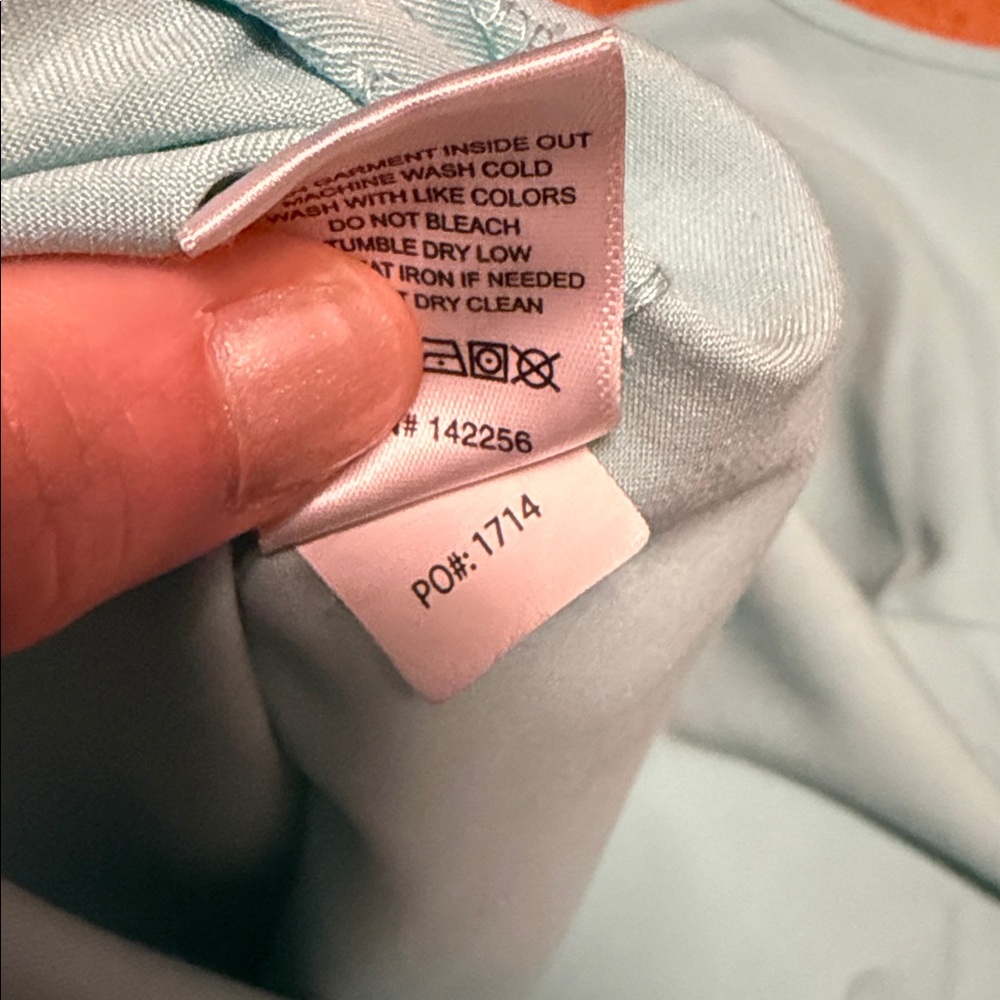 Figs Women's Catarina Fresh Aqua Large Scrub Top - Picture 5 of 5